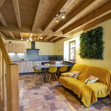 Gite De Charme Avec 2 Terrasses, Au Coeur Du Parc Du Pilat, Confortable Et Equipe - Fr-1-496-40 Malleval Eksteriør billede